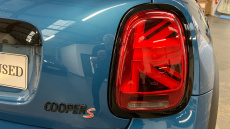 MINI Hatchback 2.0 Cooper S Sport 3dr Petrol Hatchback